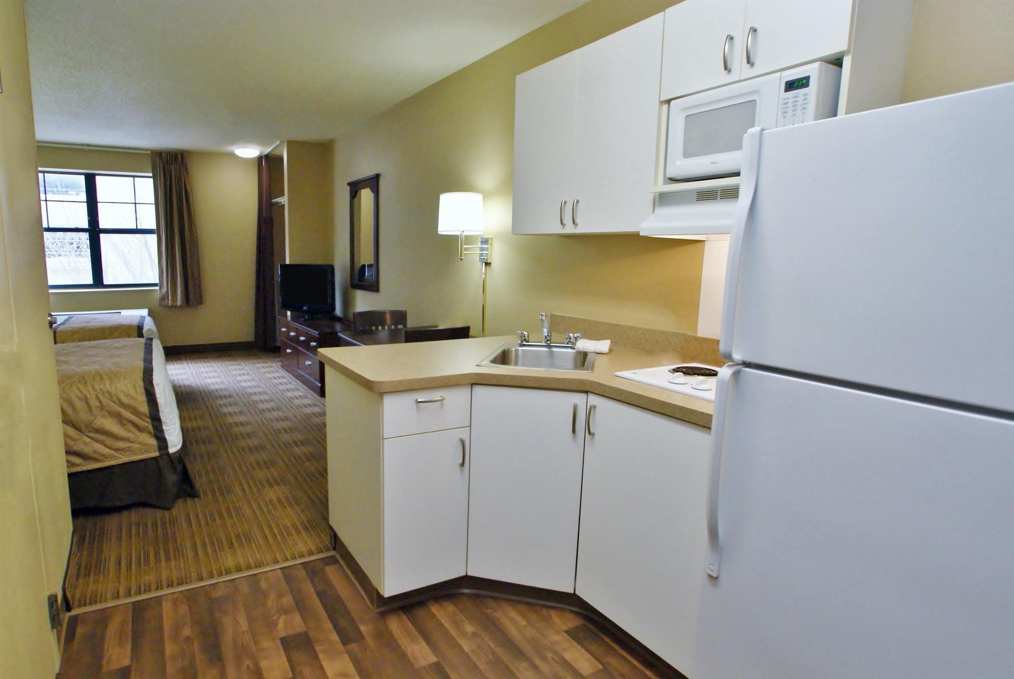 Extended Stay America Select Suites - Detroit - Sterling Heights Exteriör bild