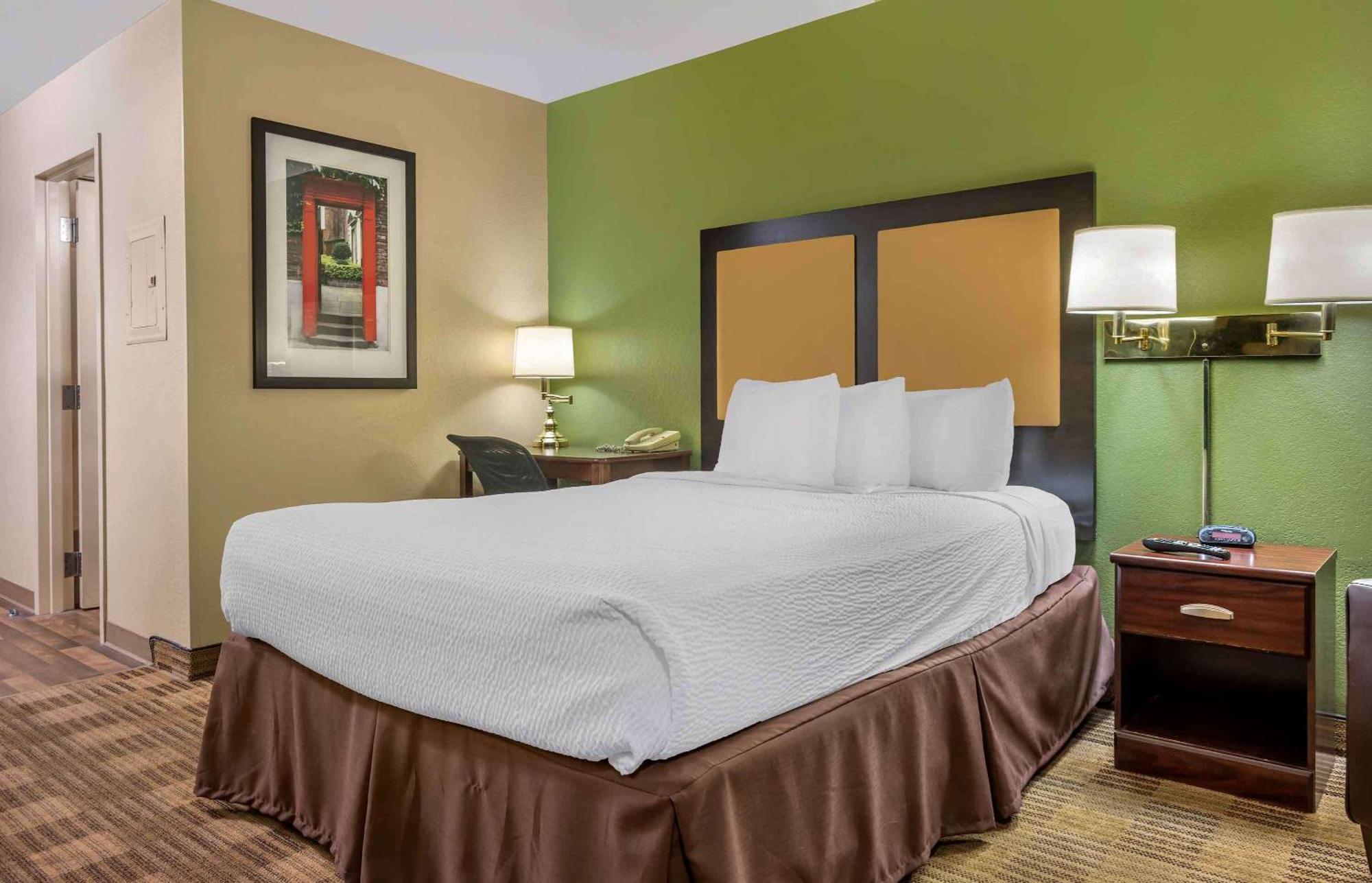 Extended Stay America Select Suites - Detroit - Sterling Heights Exteriör bild